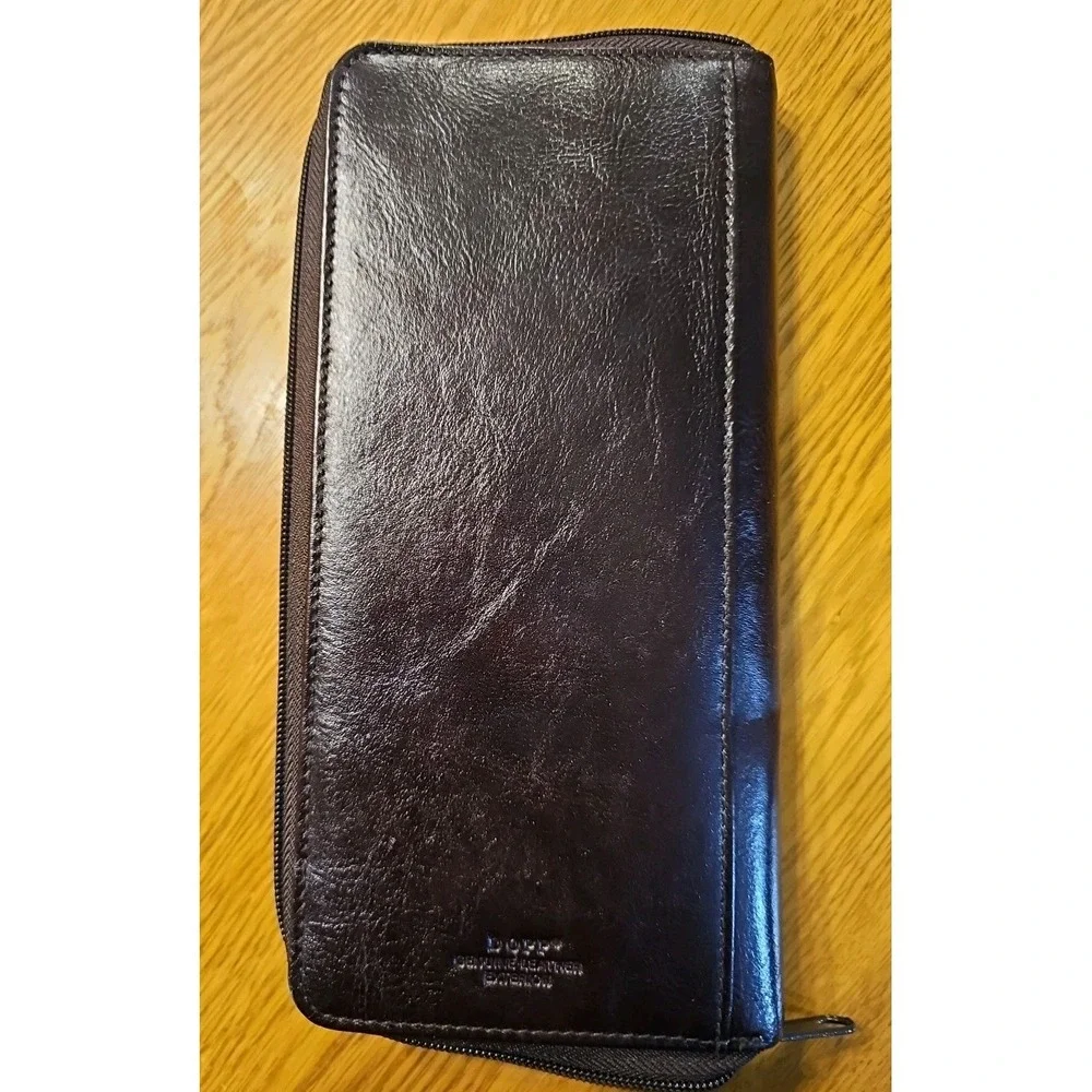 Dopp Passport Organizer Travel Wallet Brown Satin Cowhide Leather Zip Around New